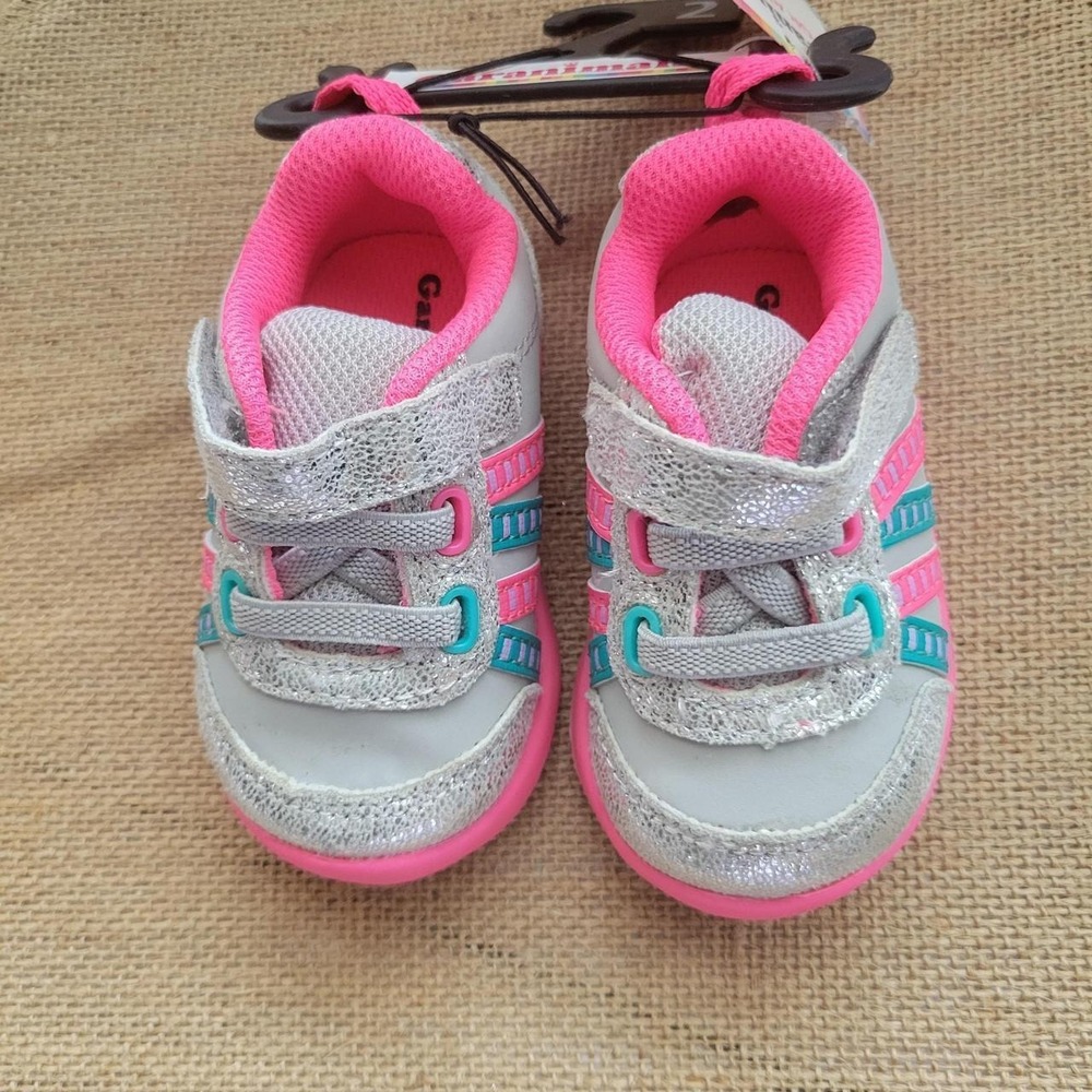 Garanimal‎ Grey and pink infant sneakers size 2